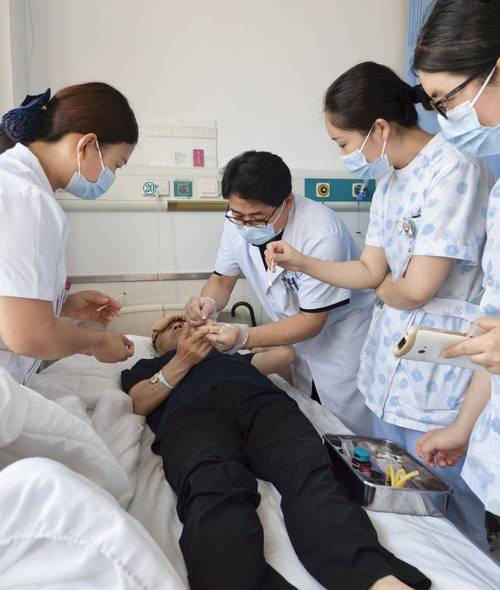 类风湿性关节炎的查房