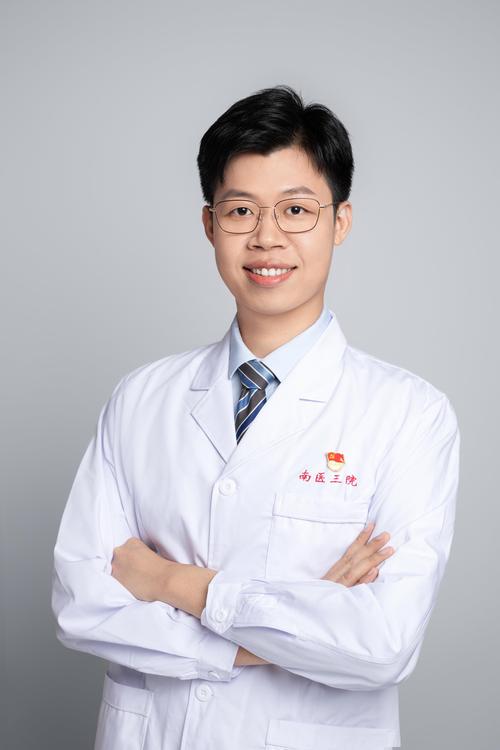 南方医风湿科专家教授