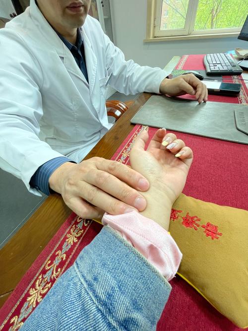 民间医生抽血治疗脑梗