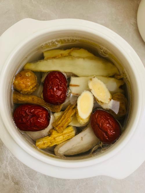 风湿骨痛适合喝什么汤