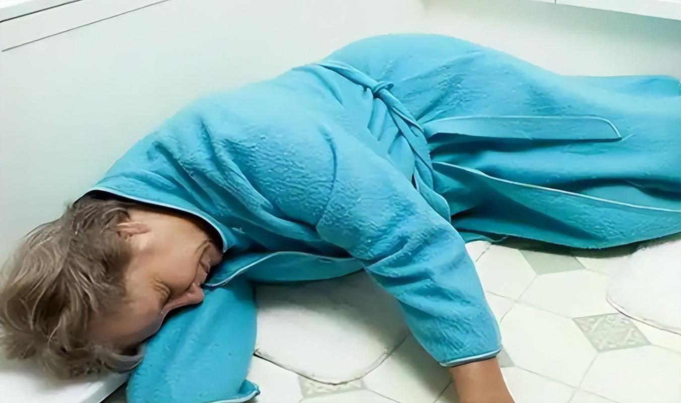 脑梗高血压可以泡澡吗