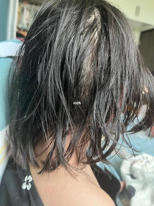 湿头发睡觉会得风湿吗