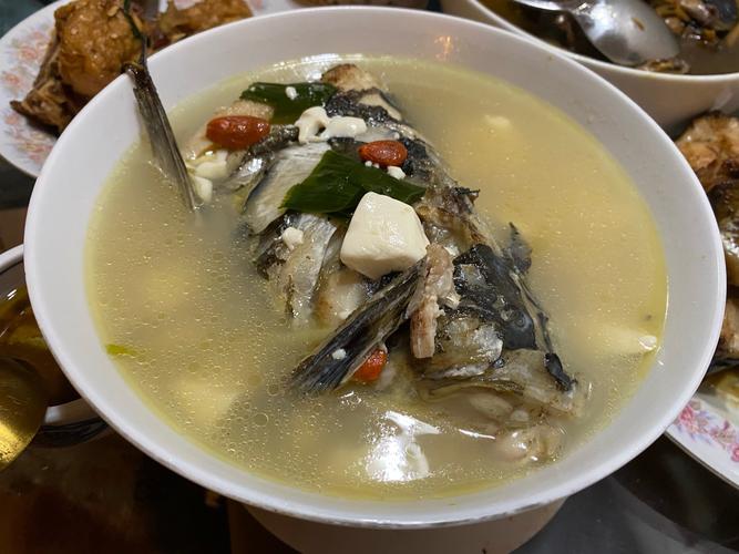 脑梗病人宜喝什么鱼汤